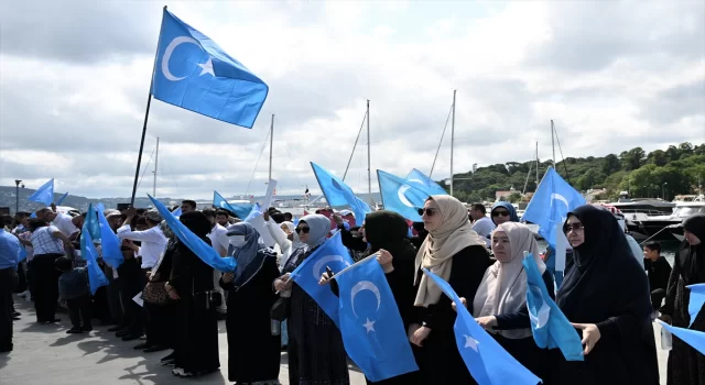 Çin’in İstanbul Başkonsolosluğu önünde Urumçi eylemi 