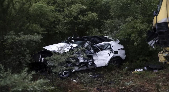 Kastamonu’da cip ile kamyon çarpıştı 2 kişi öldü