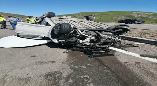 Erzurum’da iki otomobilin karıştığı kazada 1 kişi öldü, 7 kişi yaralandı