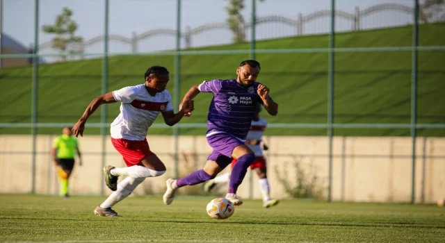 Futbol: Hazırlık maçı 