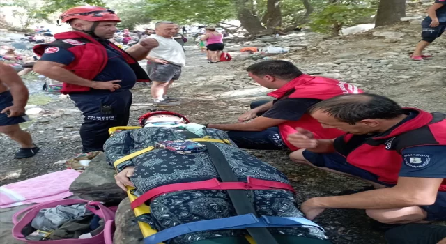 Kazdağları’nda kanyonda düşerek yaralanan turist hastaneye kaldırıldı