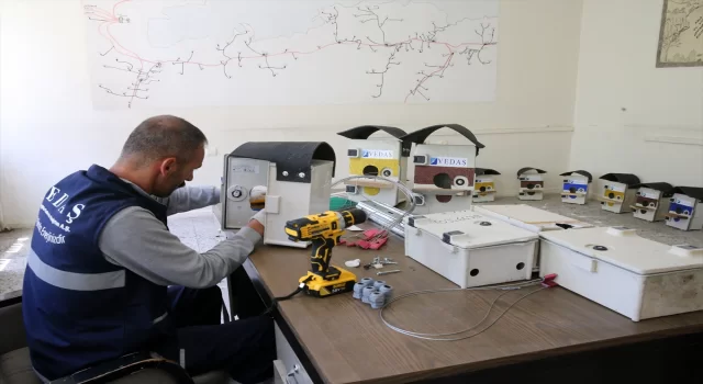 Bitlis’te atıl elektrik panoları, kuş yuvasına dönüştürülüyor