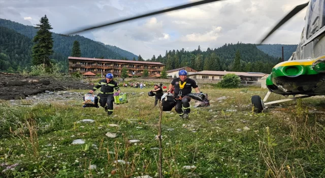 Gürcistan’da tatil beldesi Şovi’de toprak kayması meydana geldi