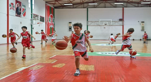 DOSYA HABER   Karşıyaka Spor Kulübü, Türk basketboluna oyuncu yetiştirmeyi sürdürüyor