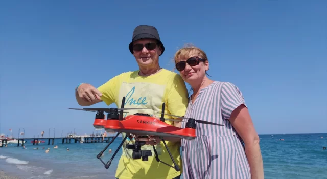 Antalya’da cankurtaran dron Alman turisti kurtardı