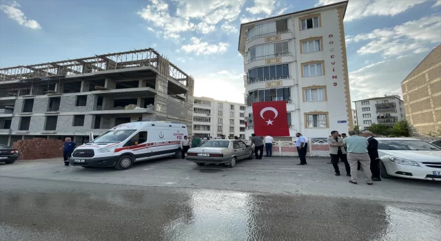 PençeKilit Operasyonu bölgesinde şehit olan Altınbaş’ın Elazığ’daki ailesine acı haber verildi