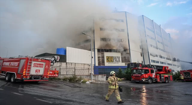 Arnavutköy’deki cam üretim tesisinde yangın