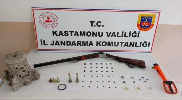 Kastamonu’da tarihi eserleri satmak isteyen şüpheliyi jandarma ekipleri yakaladı