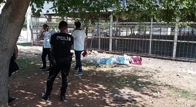 Antalya’da parkta bir kişi ölü bulundu