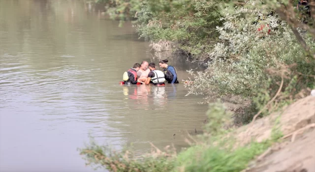 Düzce’de Melen Çayı’na düşen kişiyi itfaiye ve AFAD ekipleri kurtardı