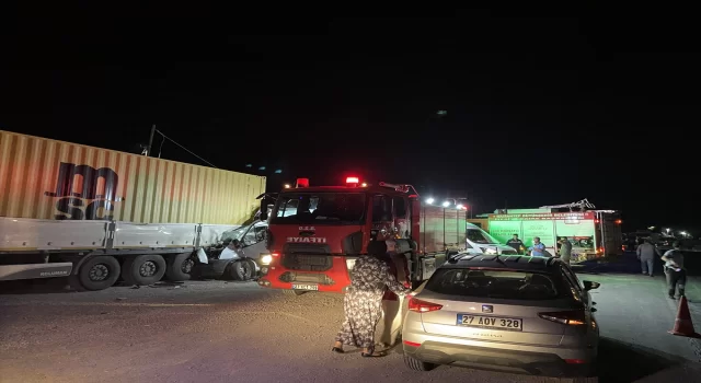 Gaziantep’teki trafik kazasında 1 kişi hayatını kaybetti, 7 kişi yaralandı