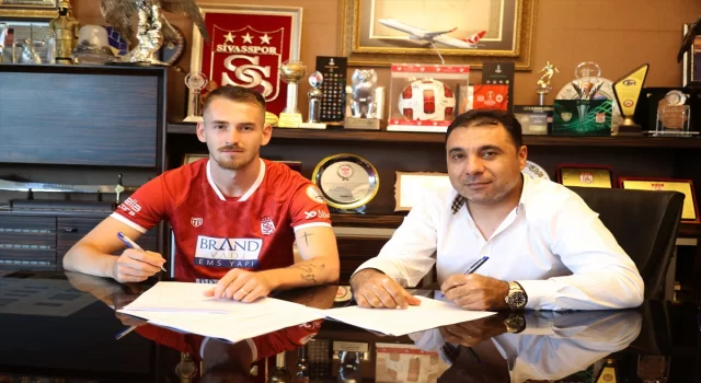 Sivasspor, Çek futbolcu Roman Kvet’i transfer etti