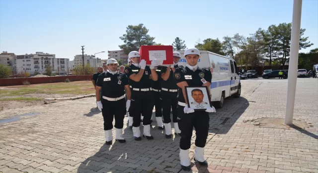 Şırnak’ta görev başında kalp krizi geçirerek hayatını kaybeden polis için merasim düzenlendi