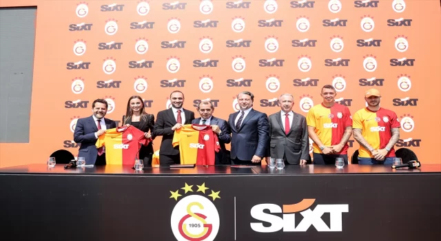 Galatasaray Başkanı Dursun Özbek’ten Beşiktaş’ın transfer videosuna tepki: