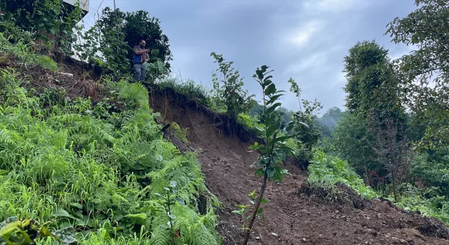 Rize’de AFAD ekipleri şiddetli yağış sonrası boşaltılan evlerde araştırma yaptı