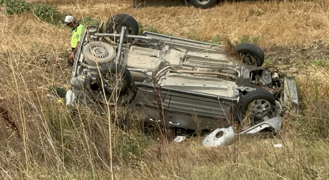 Tekirdağ’da devrilen araçtaki çocuk öldü, annesi ve babası yaralandı