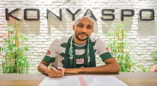 Konyaspor, Fransız futbolcu Steven Nzonzi ile sözleşme imzaladı