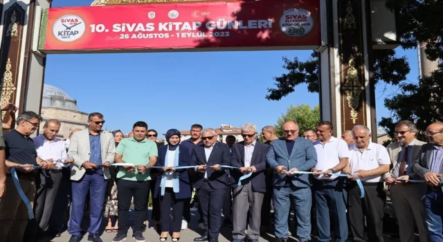 Sivas’ta ”10. Kitap Günleri” başladı