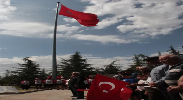 Büyük Taarruz’un 101. yılı dolayısıyla Albay Reşat Çiğiltepe Şehitliği’nde merasim yapıldı