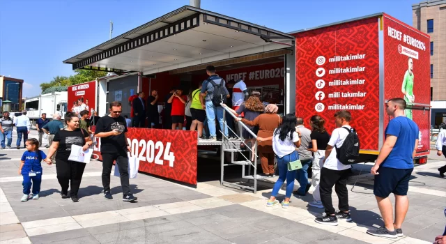 Eskişehir’de ”fan zone” kuruldu