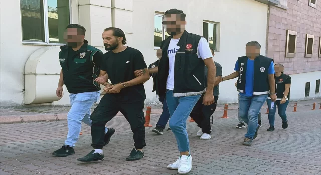 Kayseri’de uyuşturucu operasyonunda 3 sanık yakalandı