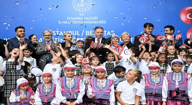 İstanbul’da okullarda ilk ders zili çaldı