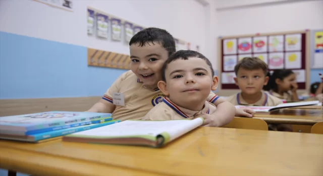 İzmir ve çevre illerde yeni eğitim öğretim yılı başladı