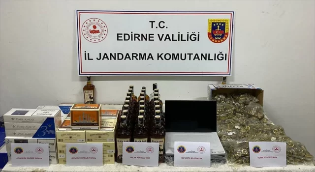 Edirne’de gümrük kaçağı eşyalar bulunan otobüsün şoförü gözaltına alındı