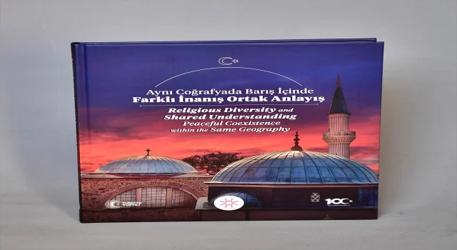 BM’deki liderlere ”Aynı Coğrafyada Barış İçinde Farklı İnanış Ortak Anlayış” ve ”BM Reformu” kitabı