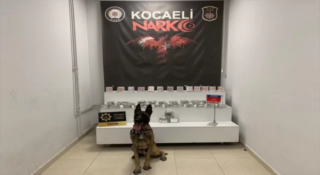 Kocaeli’de durdurulan otomobilin yakıt deposundan 21 kilogram eroin çıktı