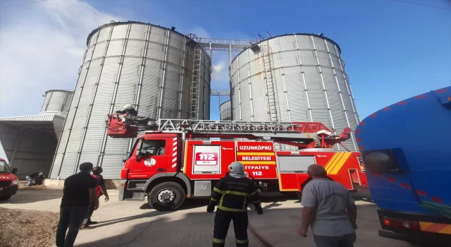 Edirne’de yağ fabrikasında çıkan yangın söndürüldü