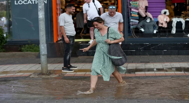 Fethiye’de sağanak hayatı olumsuz etkiledi