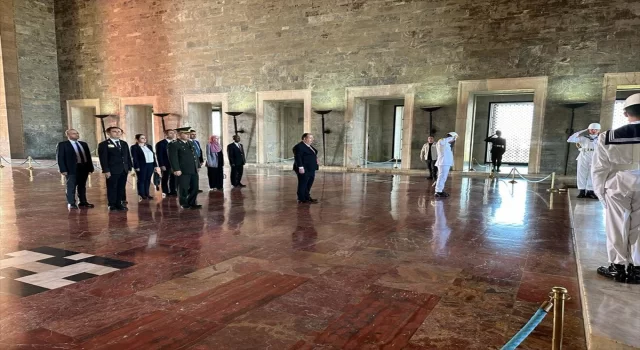 Libya Ulusal Seçimler Komisyonu Başkanı esSayih ve YSK Başkanı Yener’den Anıtkabir’e ziyaret