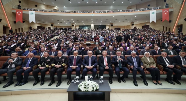 TBMM Başkanı Kurtulmuş, Kocaeli Üniversitesi Akademik Yıl açılışında konuştu (1):