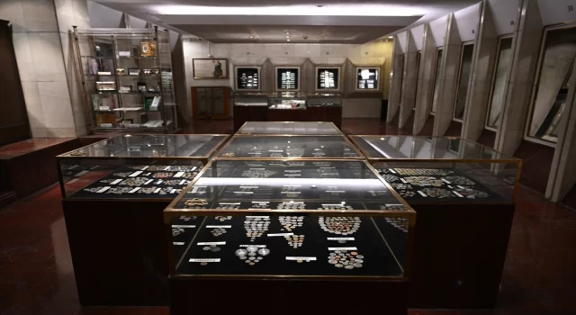 Cumhuriyet’in 100. yılında Merkez Bankası para sergisinin kapılarını Anadolu Ajansına açtı