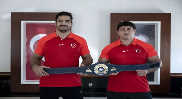 CUMHURİYET’İN 100. YILI  Güreşin yaşayan efsaneleri Taha Akgül ve Rıza Kayaalp