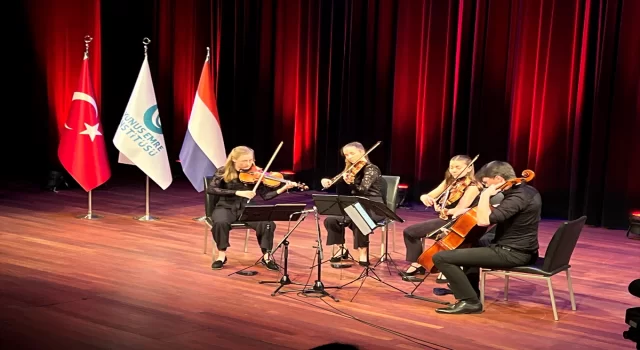 Hollanda’da Cumhuriyet’in 100. yılı konserle kutlandı