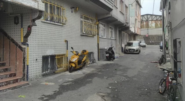 Gaziosmanpaşa’da bir şüphelinin pompalı tüfekle ateş açtığı 3 polis ve 1 bekçi yaralandı