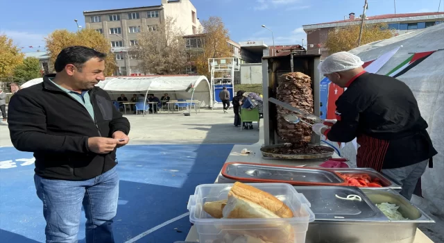 Ardahan’da Gazze’ye destek için kermes düzenlendi