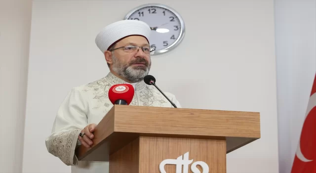 Diyanet İşleri Başkanı Erbaş ”Vaizler Hizmet İçi Eğitim Semineri”nin açılışında konuştu: