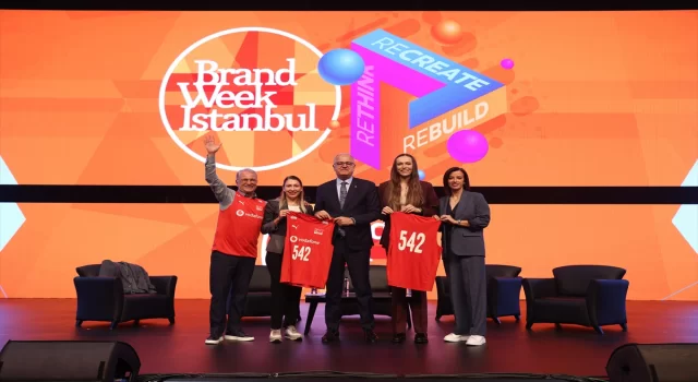 Vodafone, voleyboldaki yeni sponsorluğunu Brand Week Istanbul’da tanıttı