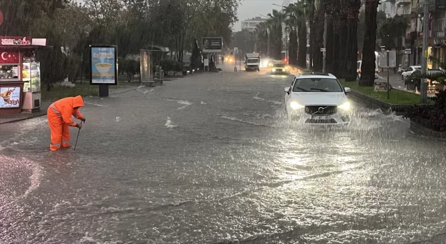 Çanakkale’de sağanak etkili oldu