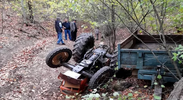 Kütahya’da devrilen traktörün sürücüsü öldü