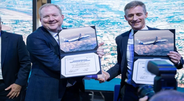 SunExpress ile Boeing’den 90 uçaklık anlaşma