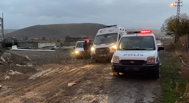 Kayseri’de fırtınada dengesini kaybedip inşaatın çatısından düşen işçi öldü