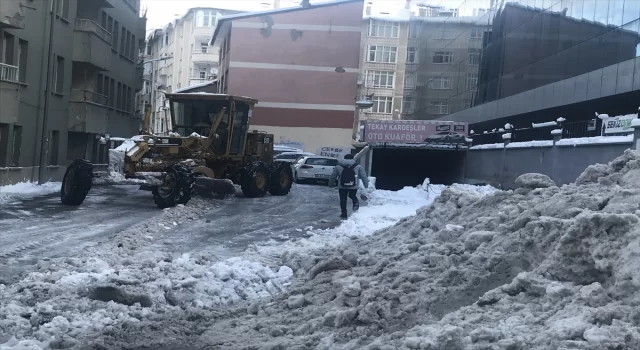 Erzurum, Kars ve Ardahan’da etkili olan kar ve soğuk hava ”kara kış”ı aratmıyor