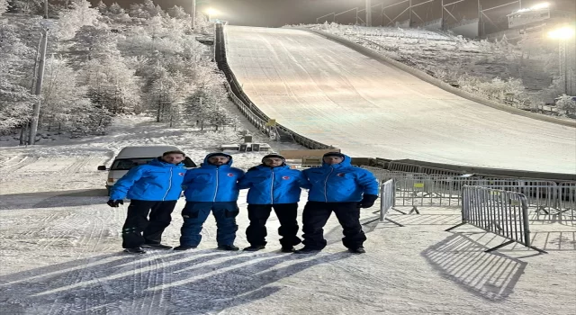 Kayakla atlama milli sporcuları Finlandiya’daki Büyük Tepe Dünya Kupası’nda yarışacak