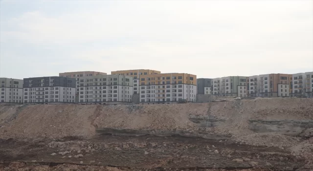 Şanlıurfa’daki 897 deprem konutu 1 ay içinde teslim edilecek