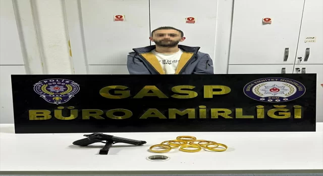 Bursa’da kuyumcudan silah tehdidiyle bilezik çalan maskeli gaspçı yakalandı