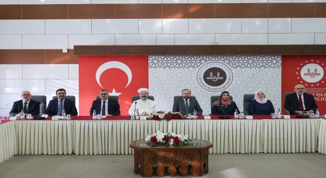 Diyanet İşleri Başkanı Erbaş, ”Akademi İstişare Kurulu Toplantısı”nda konuştu: